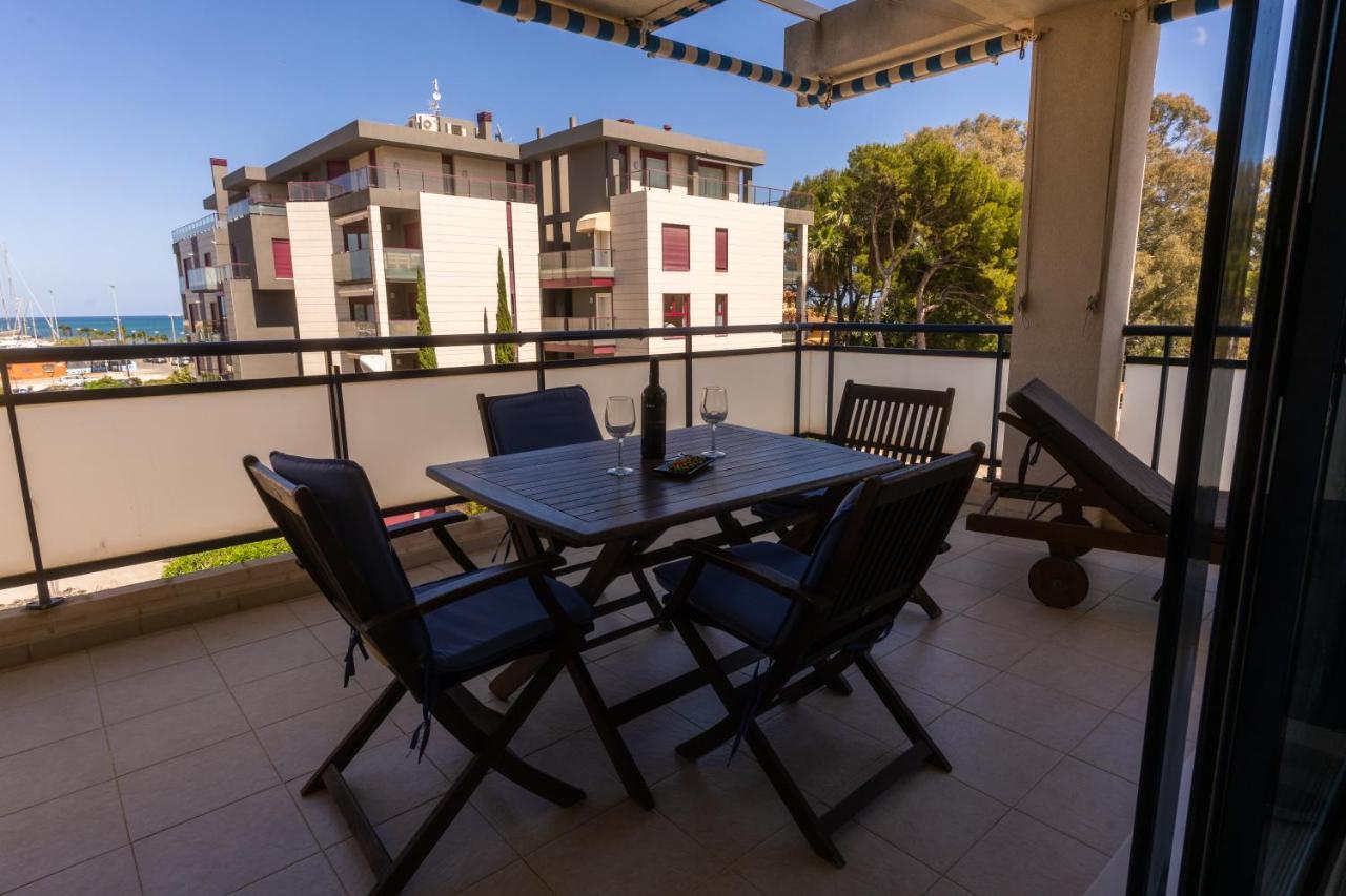 Апартаменти Zf-Apartamento Denia Puerto Екстер'єр фото